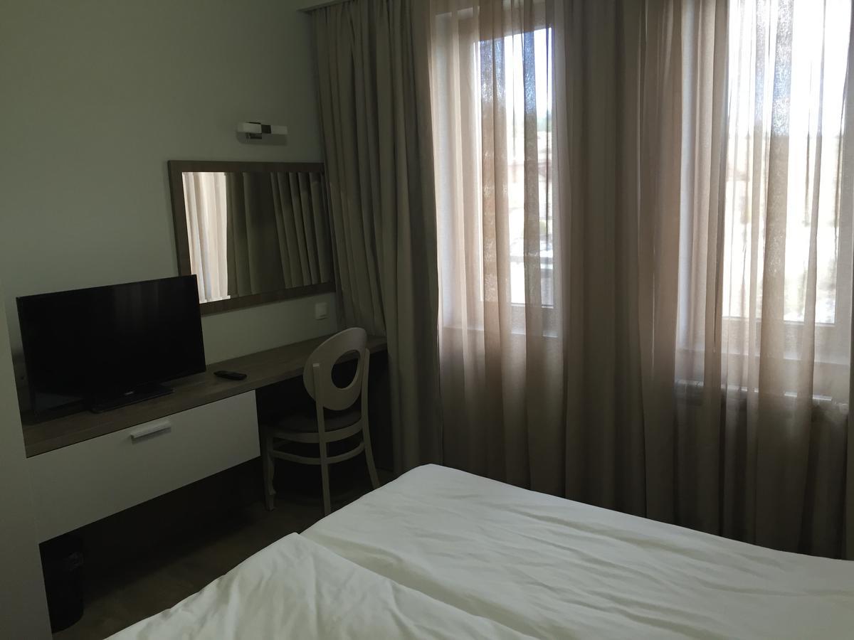 La Casa Hotel 치고프 차르크 외부 사진