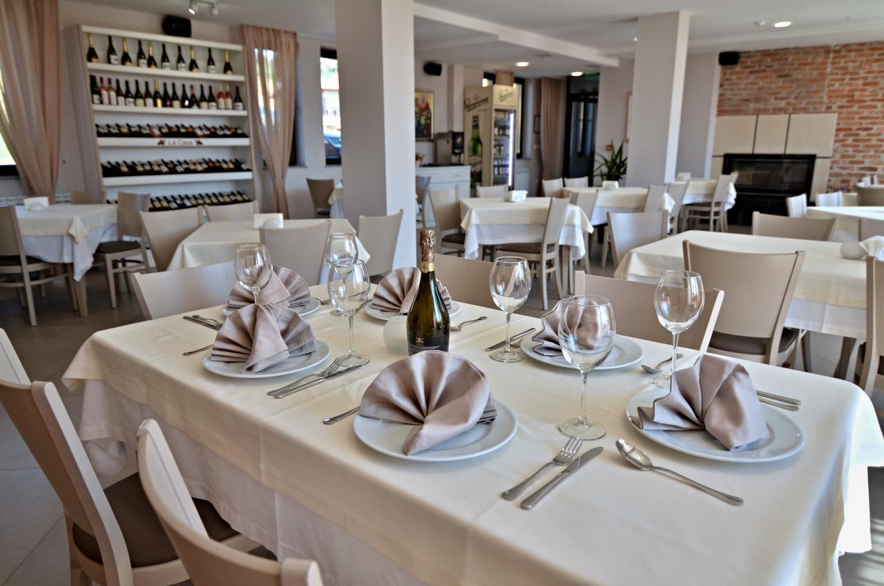 La Casa Hotel 치고프 차르크 외부 사진